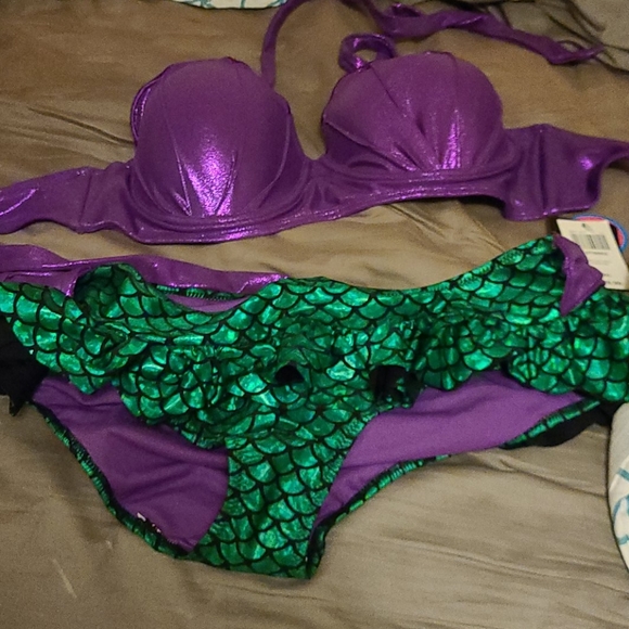 Hot Topic Other - Ariel bikini